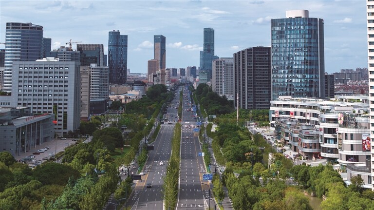 市区工农路目之所及皆是亮丽风景。市住建局供图.jpg